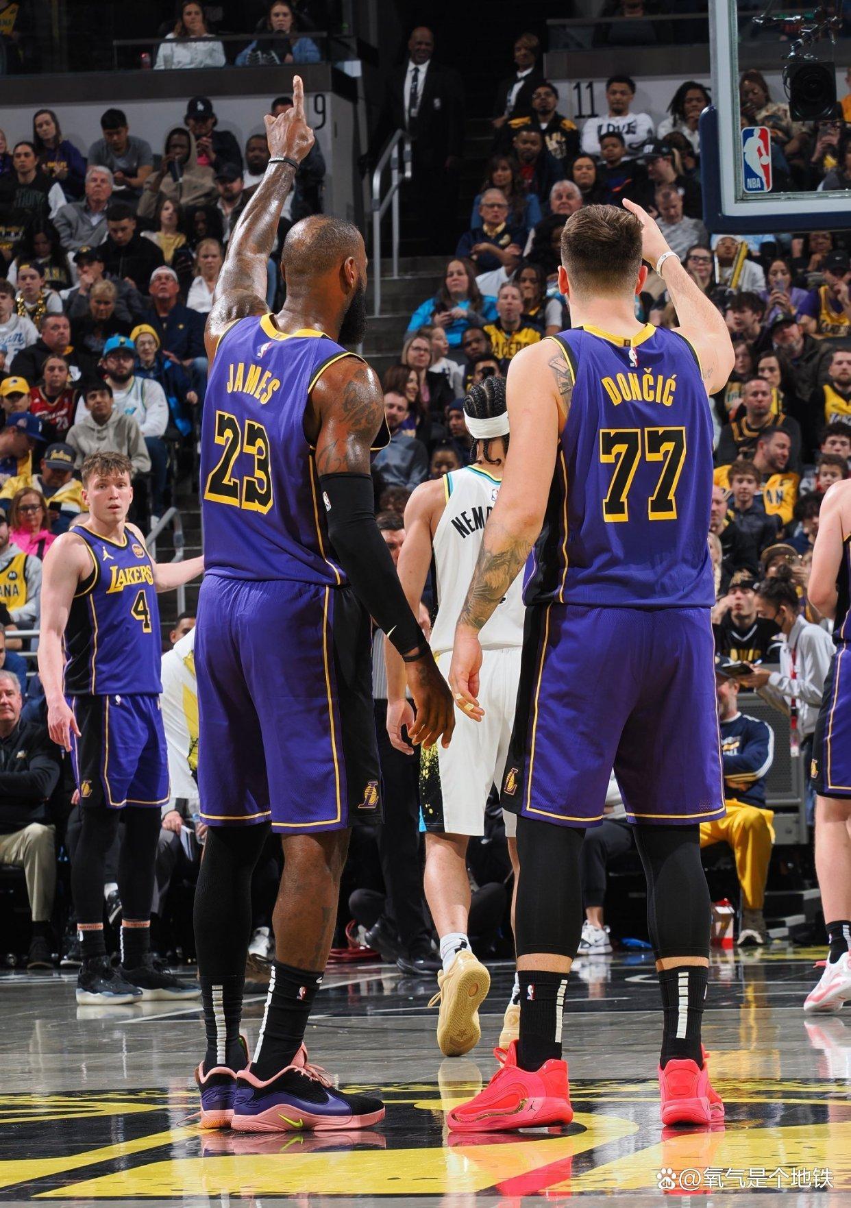 亚博体育官方网站-湖人球星三分绝杀，全场观众热烈欢呼，业务联系孩子项目电话参加公司.-亚博体育官方网站