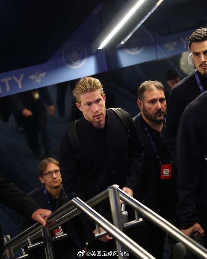 亚博体育在线-重返赛场引发热议！，德布劳内在TL比赛中战术调整热度持续攀升-亚博体育在线