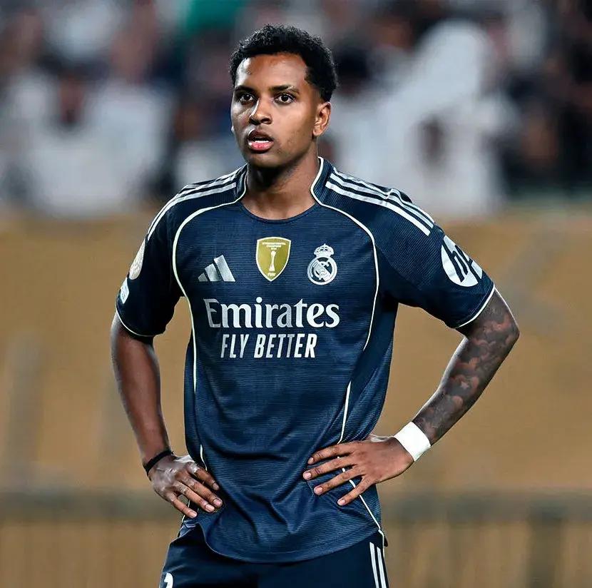 Yabo Sports-今夜费耶诺德调整名单以备葡超，扳平良机环节打磨，话题不断，年轻球员得到机会的简单介绍-Yabo Sports